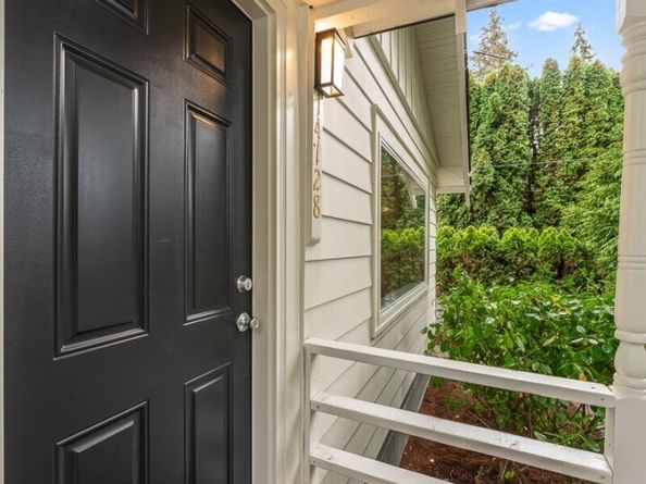 14728 32nd Avenue NE, Shoreline WA 98155