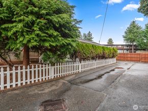 14728 32nd Avenue NE, Shoreline WA 98155