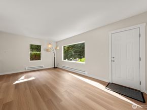 14728 32nd Avenue NE, Shoreline WA 98155