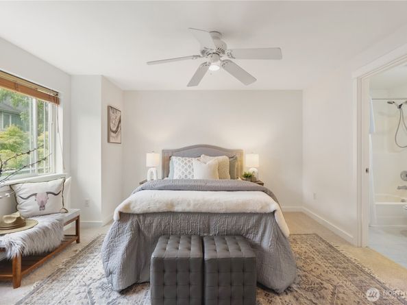 9239 Ashworth Avenue N B, Seattle WA 98103