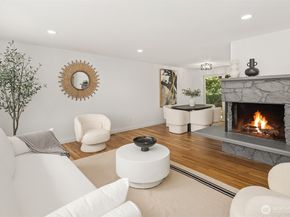 1136 N 146th Place, Shoreline WA 98133