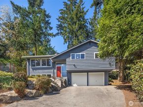 1136 N 146th Place, Shoreline WA 98133
