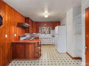4422 Glenwood Avenue, Everett WA 98203