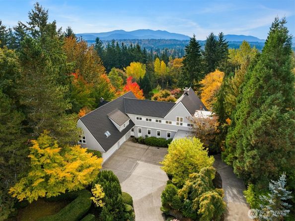 26133 NE 34th Street, Redmond WA 98053