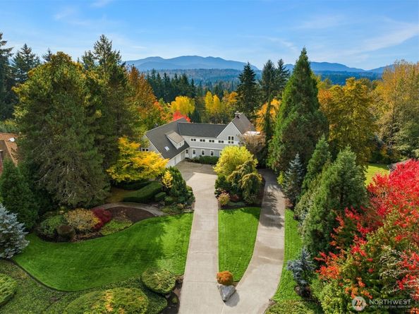 26133 NE 34th Street, Redmond WA 98053
