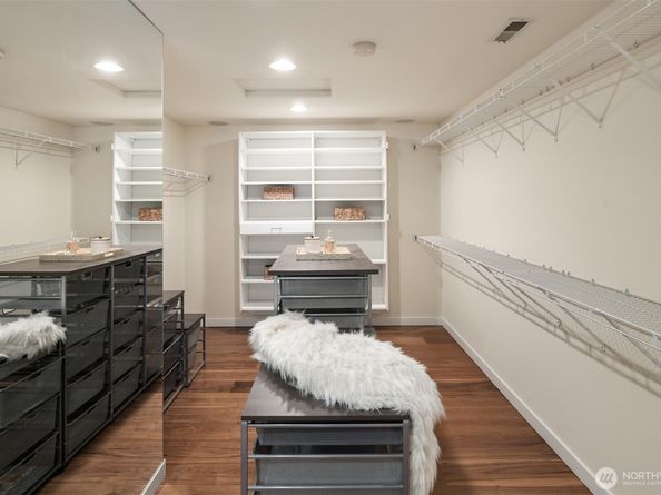 26133 NE 34th Street, Redmond WA 98053