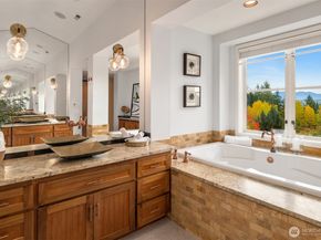 26133 NE 34th Street, Redmond WA 98053