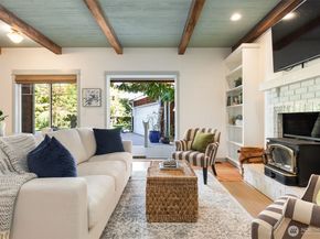 636 Janelle Place NW, Bainbridge Island WA 98110