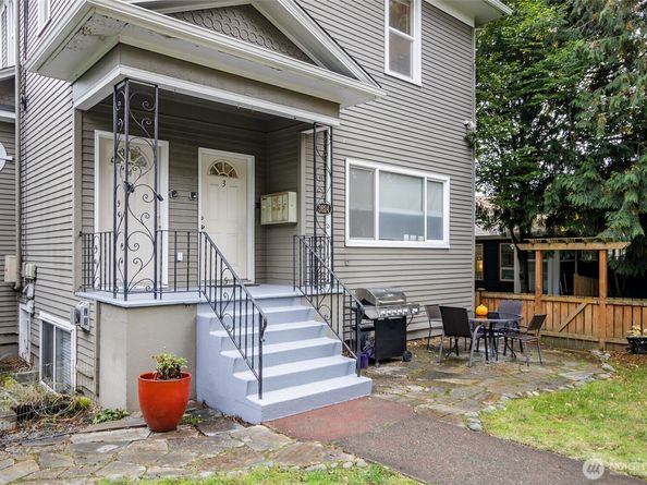 3624 Whitman Avenue N 4, Seattle WA 98103