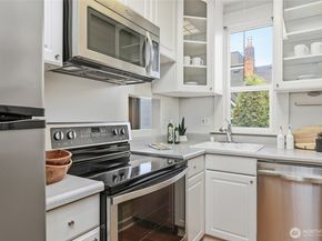 3624 Whitman Avenue N 4, Seattle WA 98103