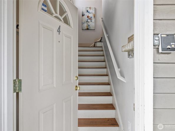 3624 Whitman Avenue N 4, Seattle WA 98103