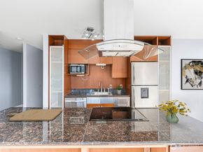 2100 3rd Avenue 1803, Seattle WA 98121