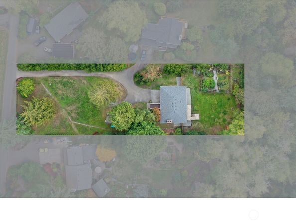 10211 NE Roberts Road, Bainbridge Island WA 98110