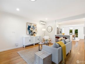 13761 30th Avenue NE, Seattle WA 98125