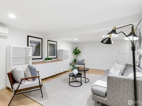 13761 30th Avenue NE, Seattle WA 98125