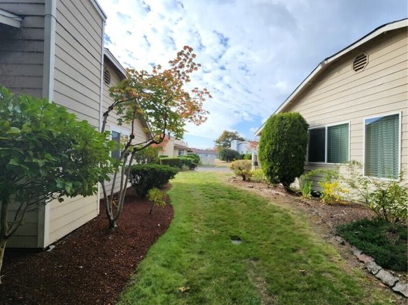 25030 110 Place SE 7A, Kent WA 98030