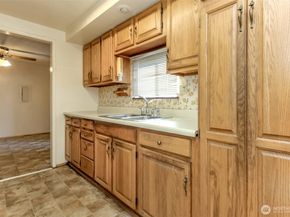 1323 SW 113th Street, Seattle WA 98146