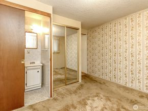 1323 SW 113th Street, Seattle WA 98146