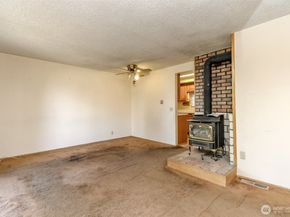 1323 SW 113th Street, Seattle WA 98146