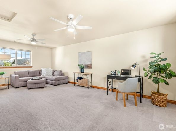 3309 114th Drive NE, Lake Stevens WA 98258