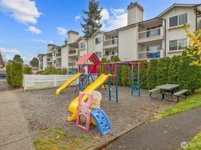 12404 E Gibson Road H301, Everett WA 98204