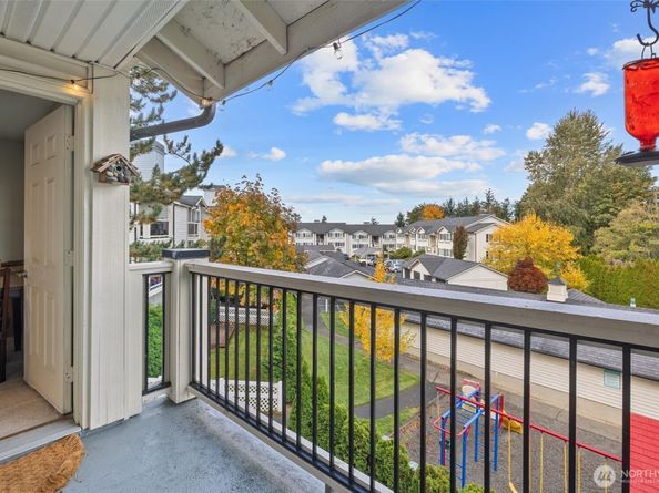 12404 E Gibson Road H301, Everett WA 98204
