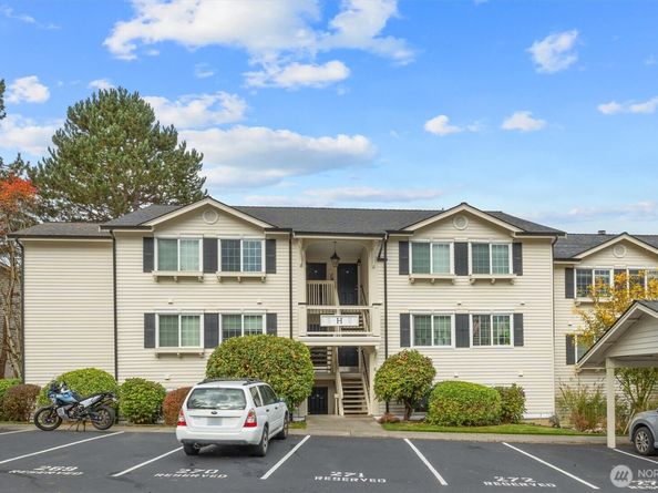 12404 E Gibson Road H301, Everett WA 98204