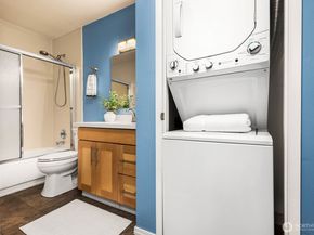 4823 180th Street SW H203, Lynnwood WA 98037