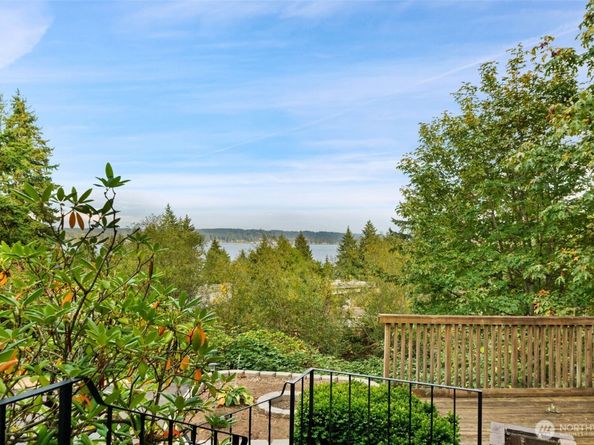 4759 NW Eldorado Boulevard, Bremerton WA 98312