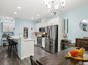 2430 Puget Sound Boulevard, Bremerton WA 98312