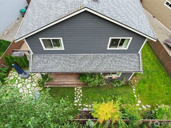 2430 Puget Sound Boulevard, Bremerton WA 98312