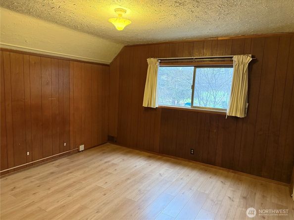 1008 E Denny Way, Seattle WA 98122