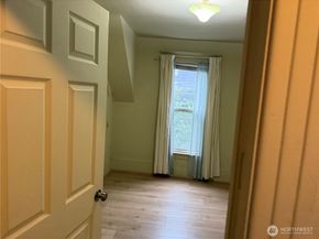 1008 E Denny Way, Seattle WA 98122