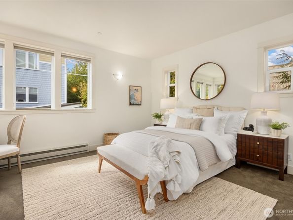 144 Hall Brothers Loop NW 101, Bainbridge Island WA 98110