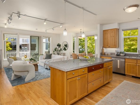 144 Hall Brothers Loop NW 101, Bainbridge Island WA 98110