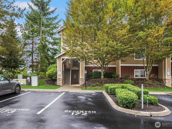 710 240th Way SE G201, Sammamish WA 98074