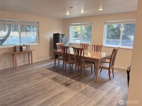 250 NW Dogwood Street C201, Issaquah WA 98027