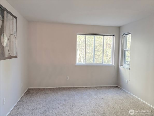 250 NW Dogwood Street C201, Issaquah WA 98027