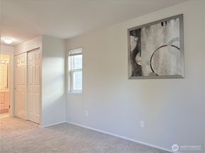 250 NW Dogwood Street C201, Issaquah WA 98027