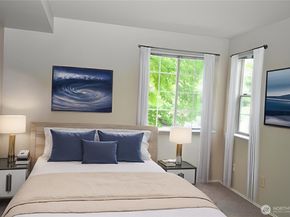 250 NW Dogwood Street C201, Issaquah WA 98027