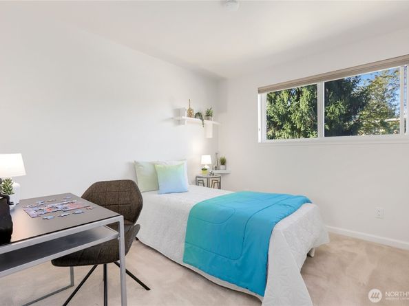 7523 143rd Avenue NE, Redmond WA 98052