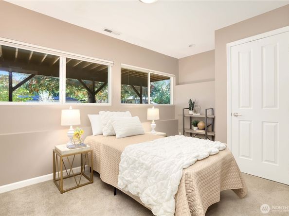 7523 143rd Avenue NE, Redmond WA 98052