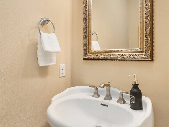 2258 250th Place SE, Sammamish WA 98075