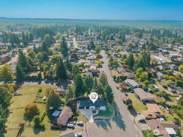 1112 Redmond Avenue NE, Renton WA 98056