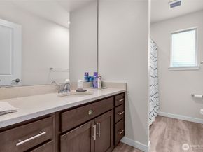 14715 Admiralty Way B1, Lynnwood WA 98087