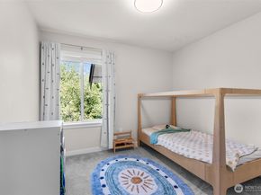 14715 Admiralty Way B1, Lynnwood WA 98087