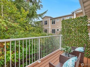 14915 38th Drive SE JJ1180, Bothell WA 98012