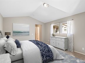 1612 Hollow Dale Place 2C, Everett WA 98204
