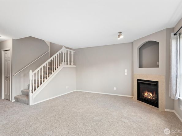 1612 Hollow Dale Place 2C, Everett WA 98204