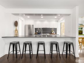 5946 39th Avenue SW, Seattle WA 98136